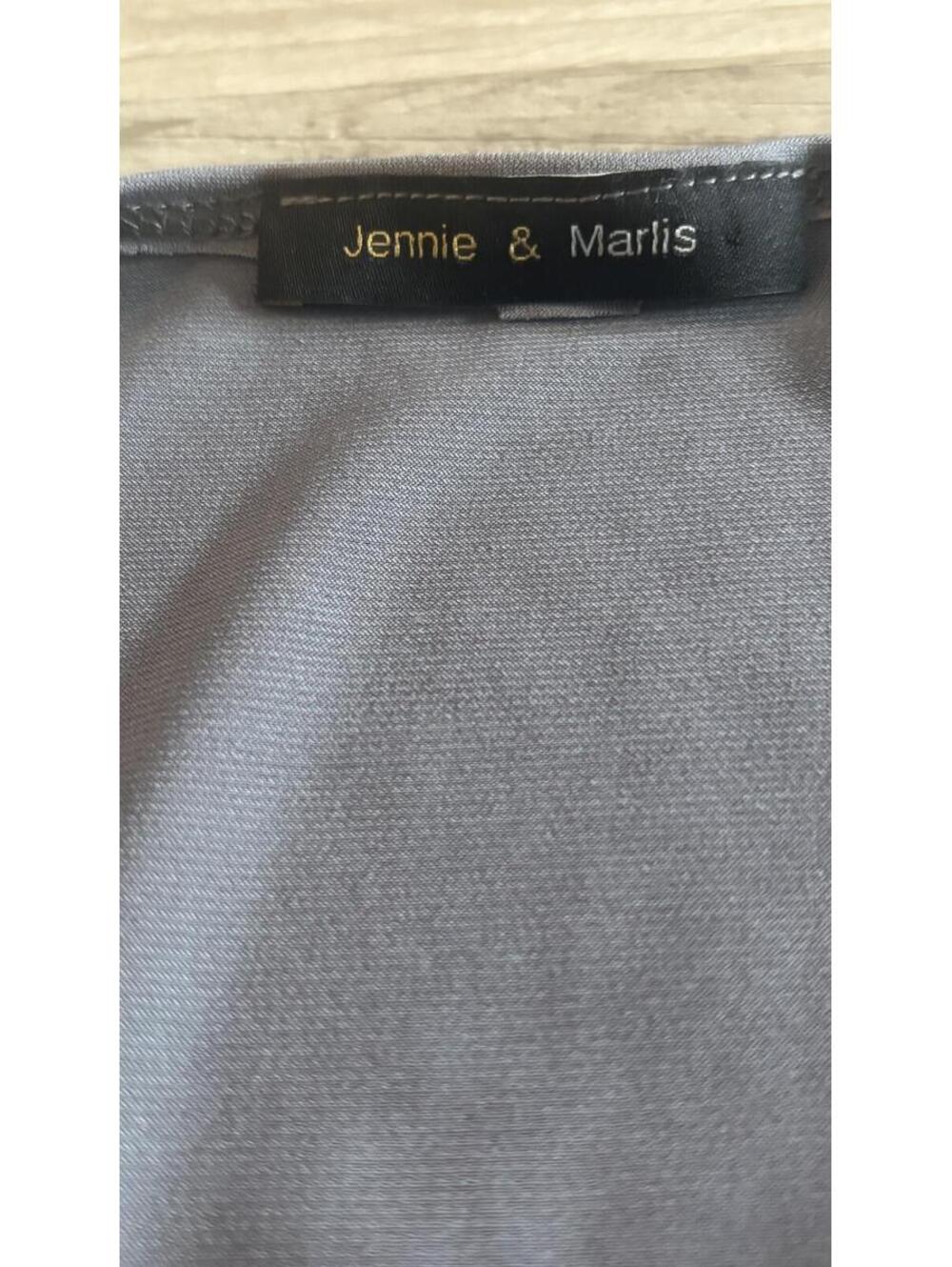 Jennie & Marlis Sleeveless Gray Cowl Neck Top - Picture 2 of 6